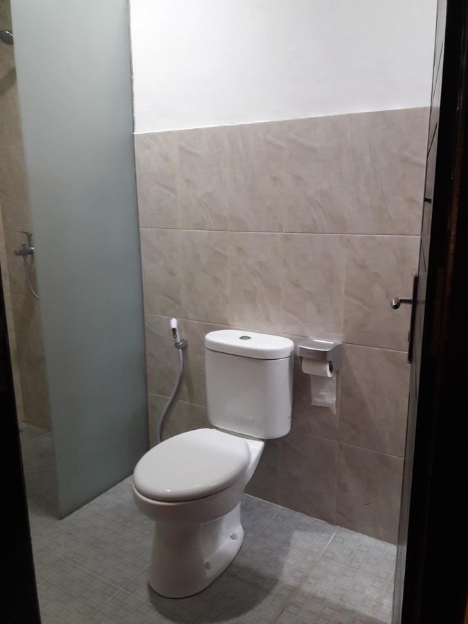 Puji Homestay Mataram Luaran gambar